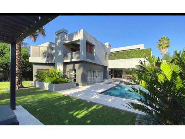 4 Bedroom House for sale in Sandown