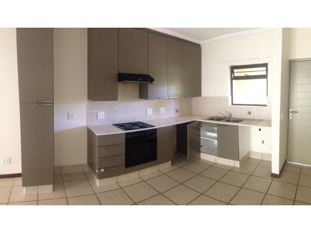 2 Bedroom Townhouse for sale in Bryanston