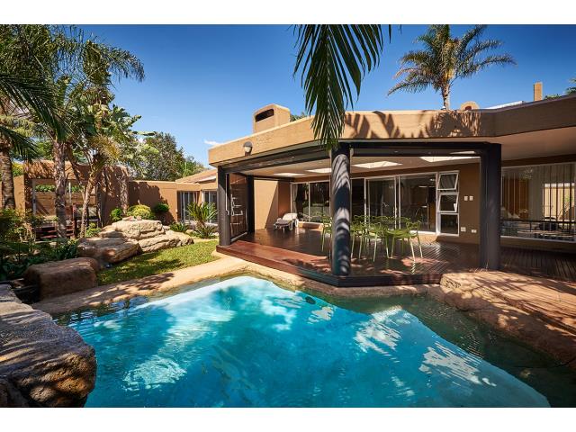 4 Bedroom Cluster to let in Sandton Central
