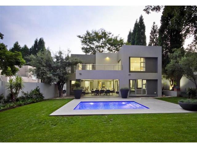 3 Bedroom Cluster for sale in Atholl