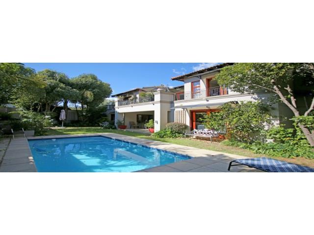 4 Bedroom Cluster to let in Woodmead