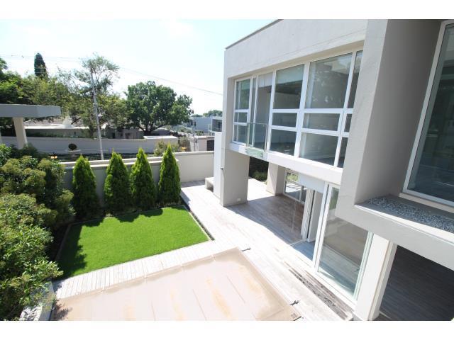 3 Bedroom Cluster for sale in Atholl