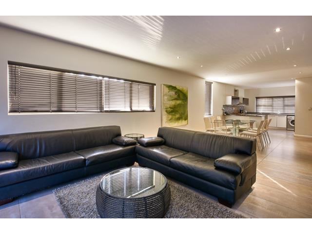 4 Bedroom Townhouse to let in Sandown