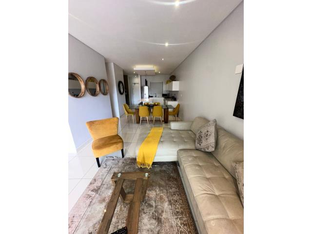 2 Bedroom Apartment to let in Hyde Park