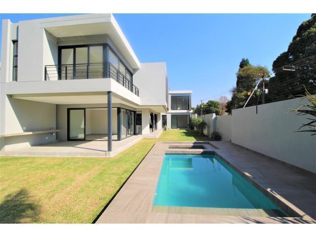 4 Bedroom Cluster to let in Morningside