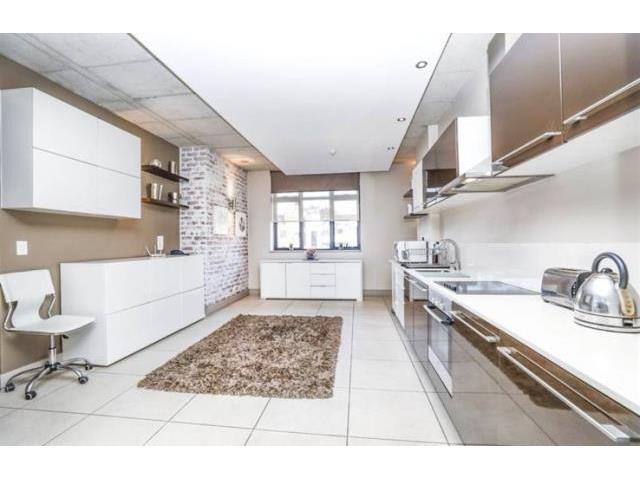 2 Bedroom Apartment to let in Melrose Arch