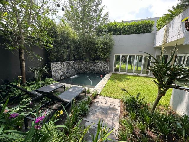 4 Bedroom Cluster for sale in Sandown