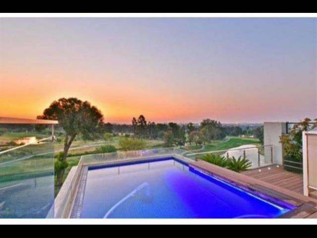 4 Bedroom Penthouse for sale in Houghton Estate