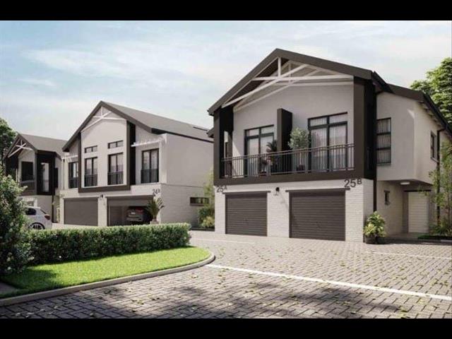4 Bedroom Townhouse to let in Illovo