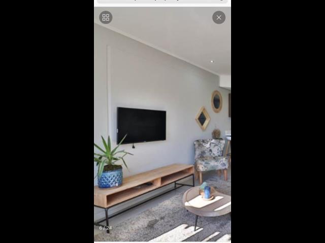 2 Bedroom Duplex to let in Menlo Park