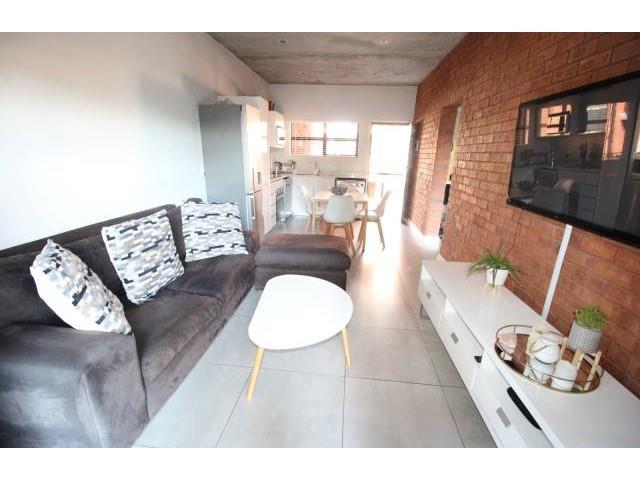 1 Bedroom Apartment to let in Melrose North