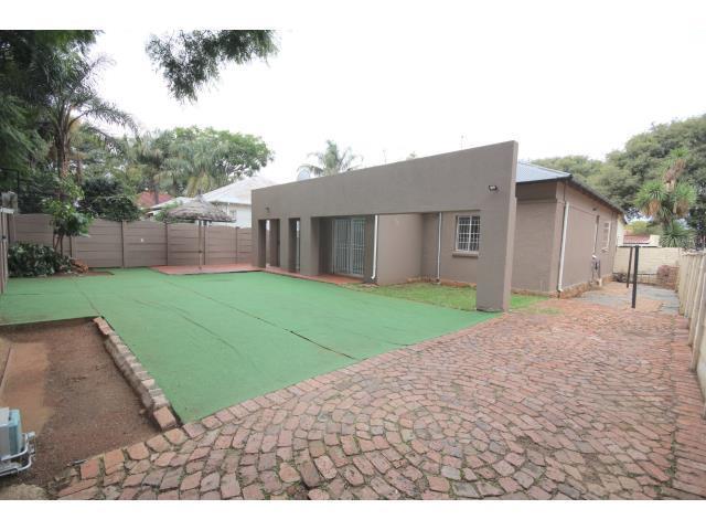 3 Bedroom House to let in Highlands North