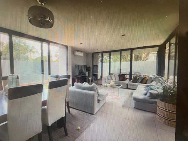 4 Bedroom Cluster to let in Waterkloof Ridge