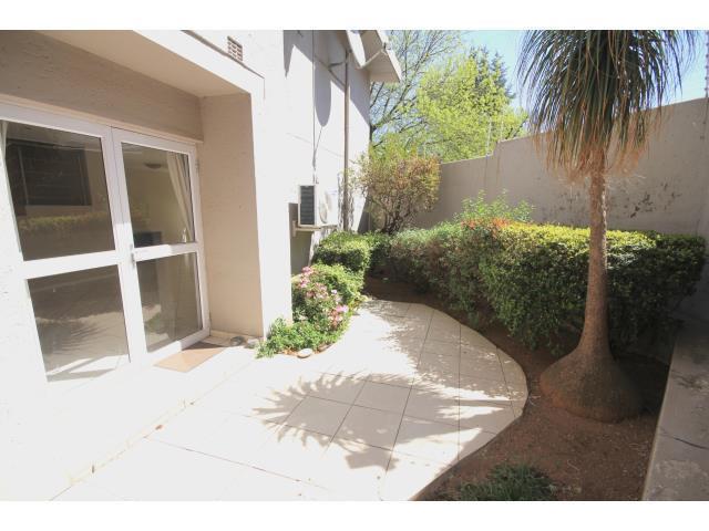 3 Bedroom Townhouse to let in Waverley