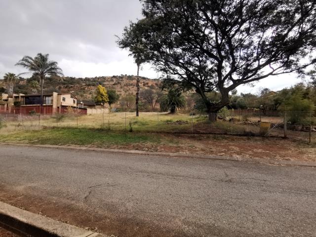 Land for sale in Strubensvallei