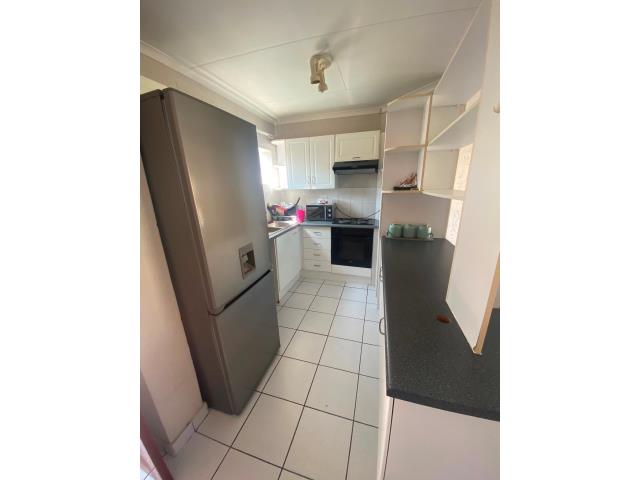 2 Bedroom Apartment to let in Bromhof