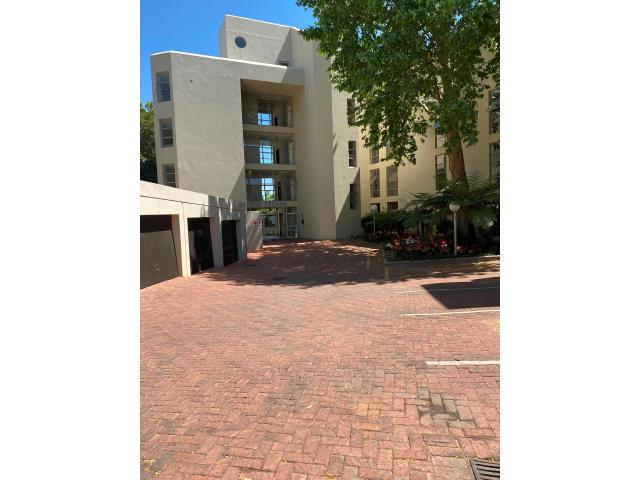 2 Bedroom Apartment to let in Sandton Central