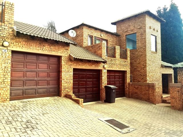 2 Bedroom Duplex to let in Willowbrook