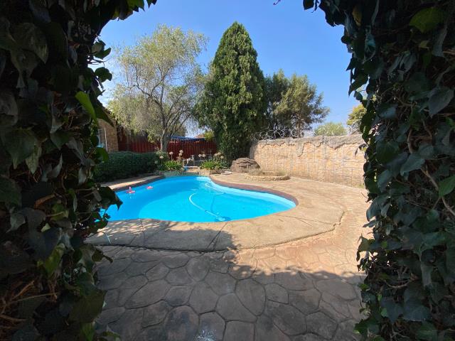3 Bedroom House to let in Witpoortjie