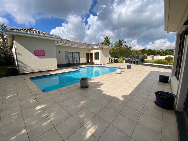 2 Bedroom Apartment to let in Summerset