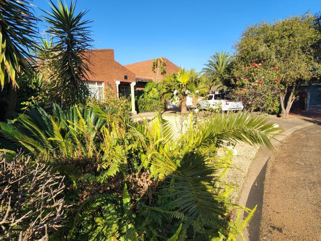4 Bedroom House for sale in Spruit View