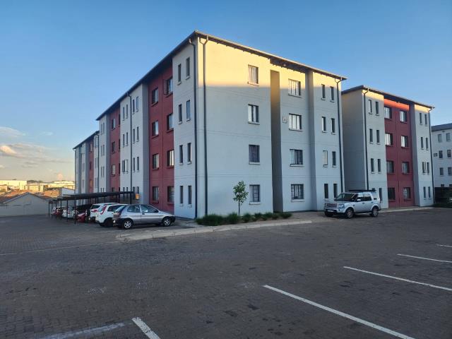 2 Bedroom Apartment for sale in Fleurhof