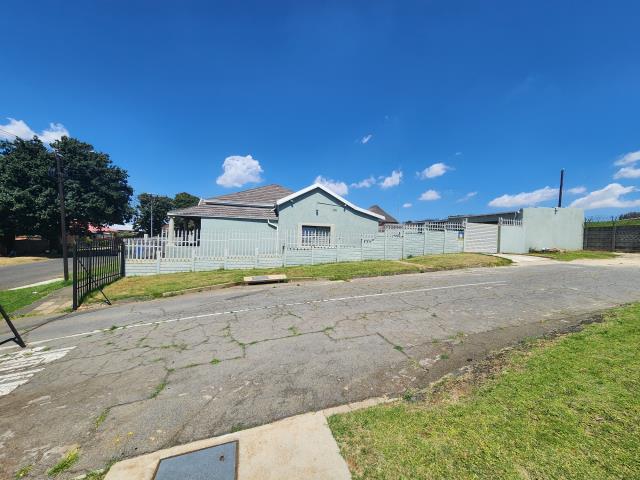 3 Bedroom House for sale in Newlands