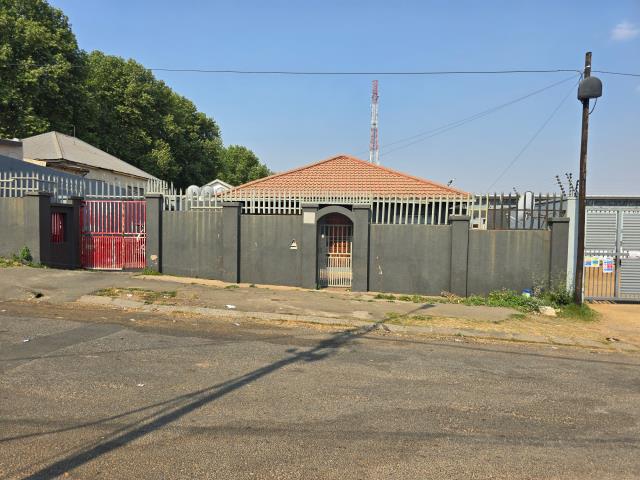 3 Bedroom House for sale in Newlands