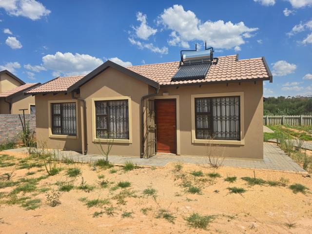 2 Bedroom House for sale in Wilfordon