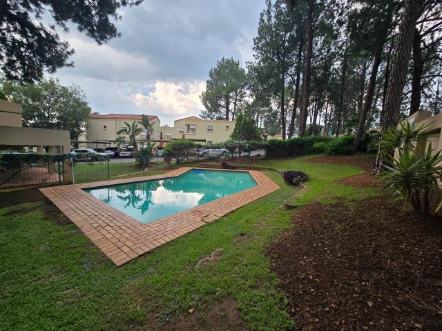 3 Bedroom Apartment for sale in Rembrandt Park