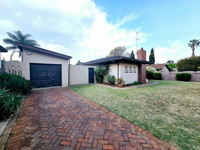 3 Bedroom House for sale in Wychwood