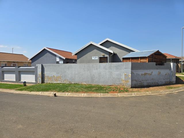 3 Bedroom House for sale in Windmill Park