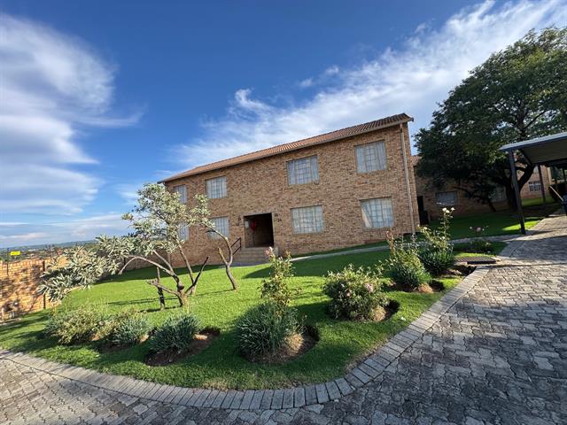 2 Bedroom Apartment to let in Northgate