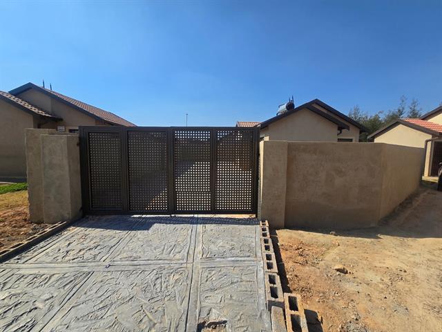 2 Bedroom House for sale in Wilfordon