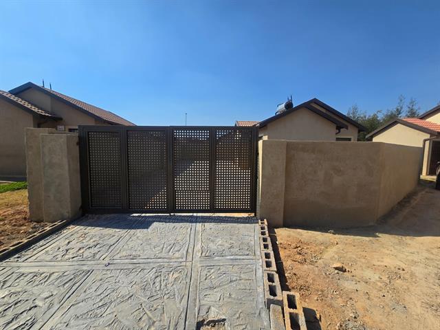 2 Bedroom House for sale in Wilfordon