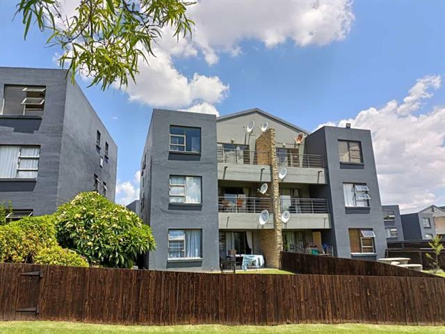 2 Bedroom Apartment for sale in Greenstone Hill