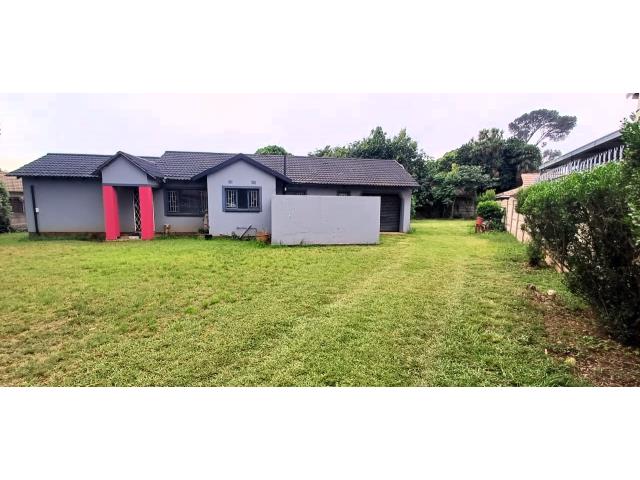 3 Bedroom House for sale in Brakpan North