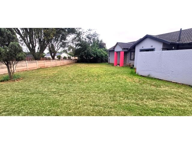 3 Bedroom House for sale in Brakpan North
