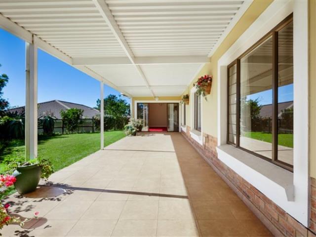 3 Bedroom Townhouse for sale in Bothas Hill