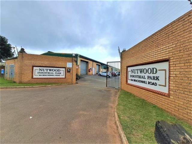 181m² Industrial space for sale in Waterfall
