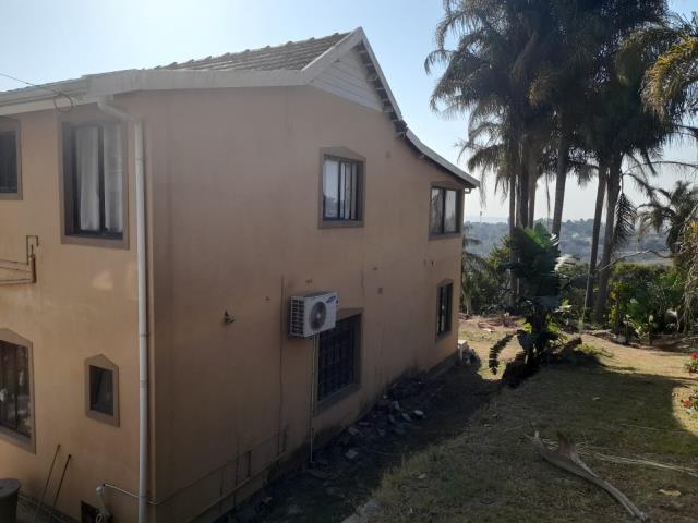 4 Bedroom House for sale in Escombe