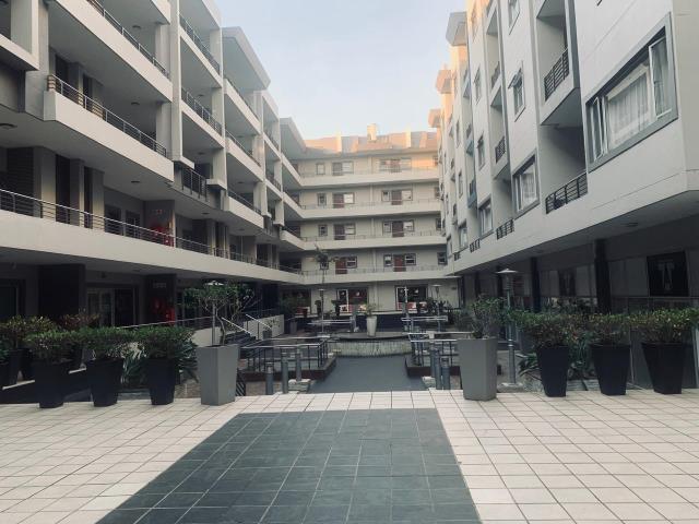 2 Bedroom Apartment for sale in Umhlanga Ridge