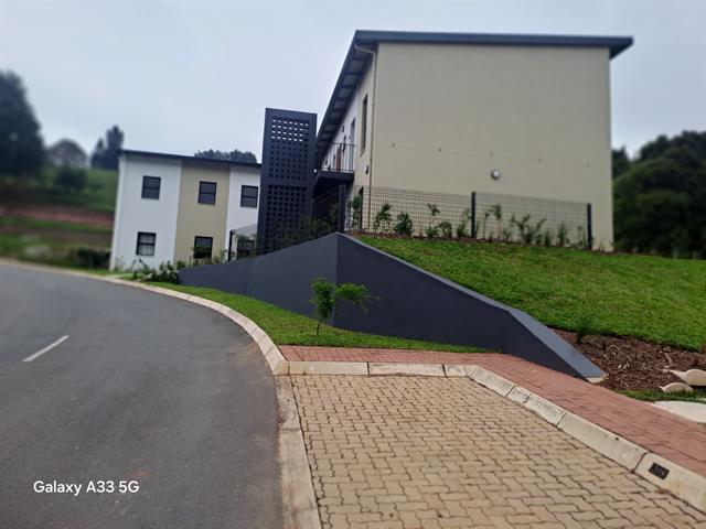 2 Bedroom Apartment to let in Waterfall