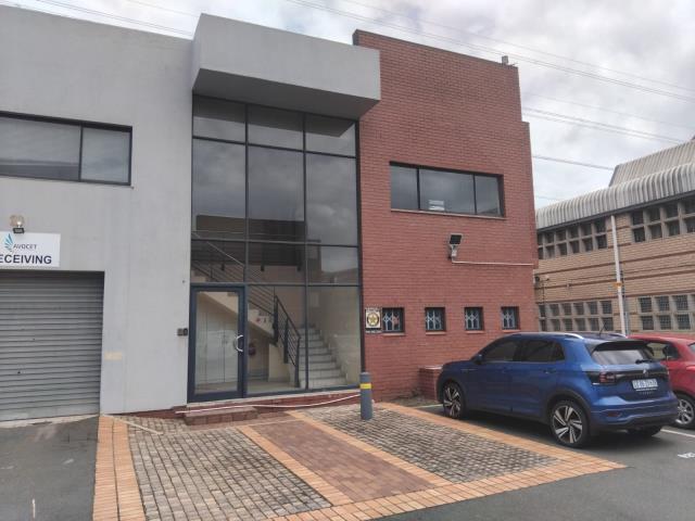 209m² Office space to let in Umgeni Business Park