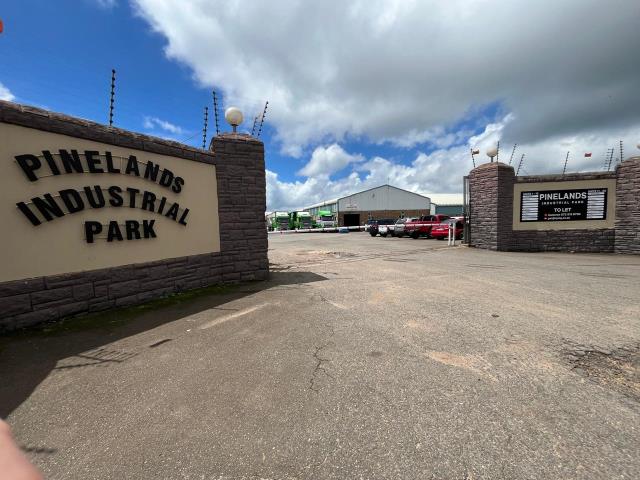 265m² Industrial space to let in Waterfall