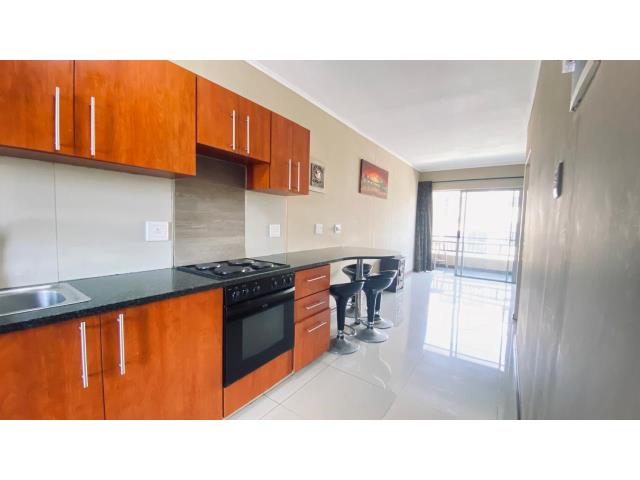 2 Bedroom Apartment for sale in Umhlanga Ridge