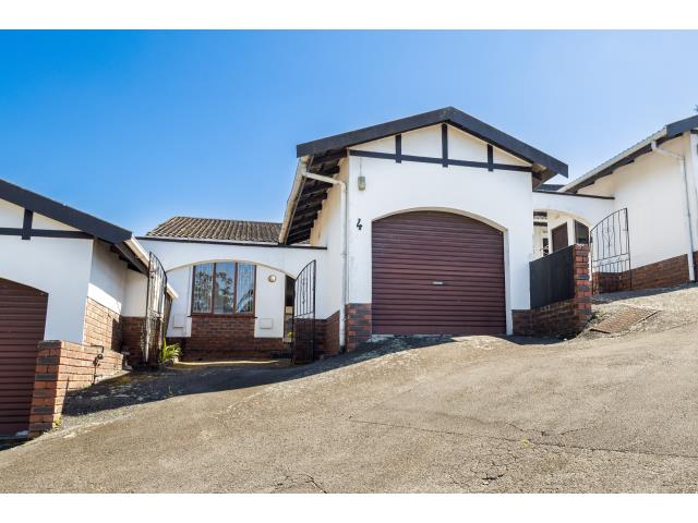 2 Bedroom Simplex to let in New Germany