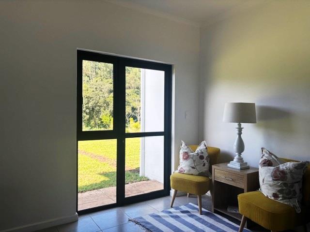 2 Bedroom Townhouse for sale in Waterfall