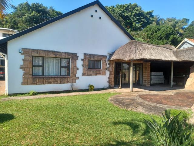 3 Bedroom House for sale in Bluff