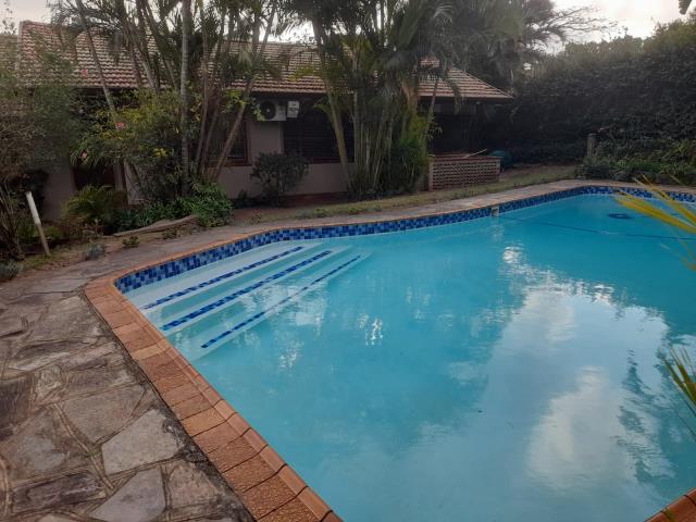 3 Bedroom House for sale in Yellowwood Park
